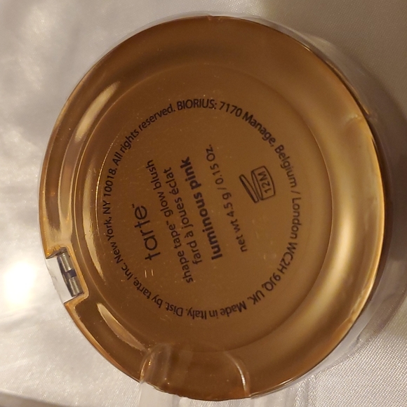 COPY - Tarte Set  Blush , Concealer, and Brush - Picture 3 of 5